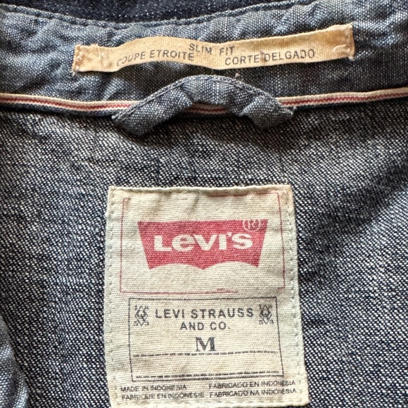 Levi’s Denim Western Snap Button-Up Shirt - Picture 2 of 4